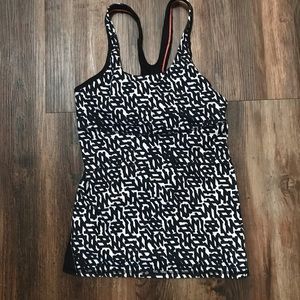 Lululemon top